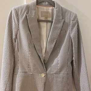 Women’s Banana Republic Seersucker Jacket size 6